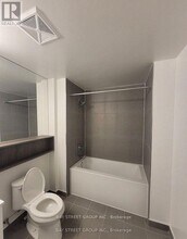 121 Lower Sherbourne St in Toronto, ON - Building Photo - Building Photo