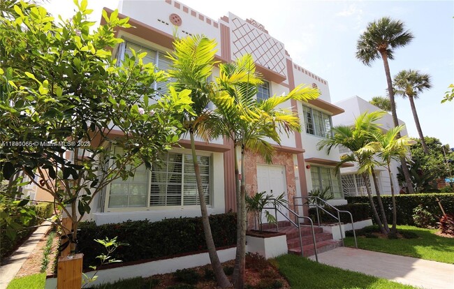 property at 811 Jefferson Ave