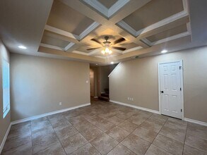 16824 Dancing Ava in Selma, TX - Building Photo - Building Photo