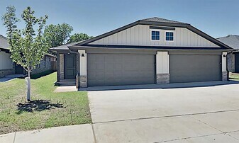 1328 NW 111th St in Oklahoma City, OK - Building Photo