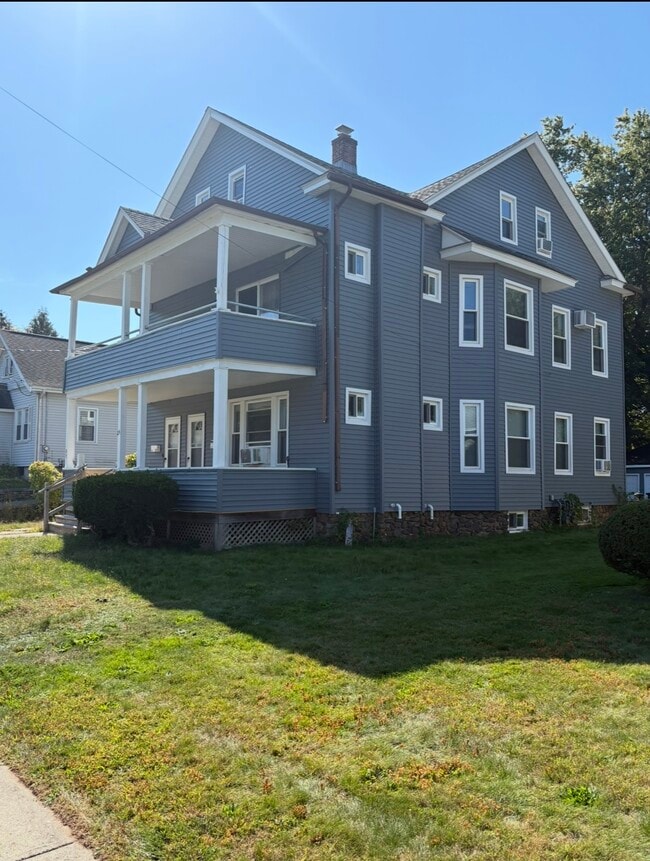 property at 25 Wellington St