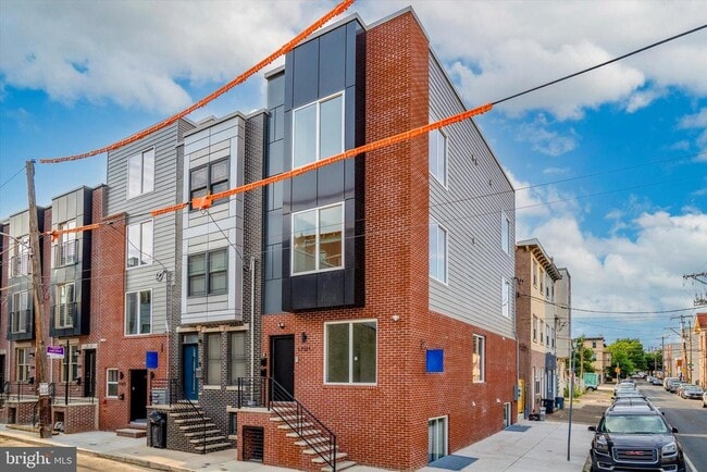 property at 1701 W Seybert St