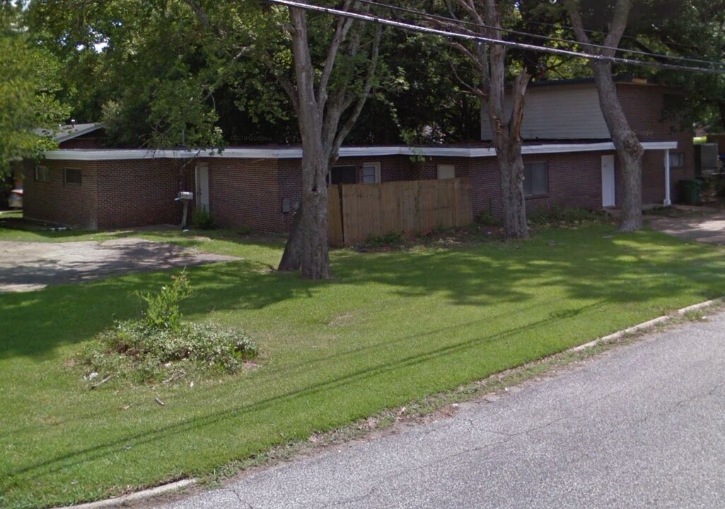 4301 Amherst Dr in Montgomery, AL - Building Photo