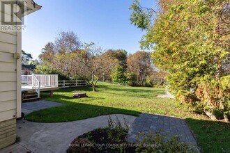 210 Cox Mill Rd in Barrie, ON - Building Photo - Building Photo