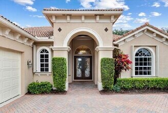 9400 Briarcliff Trace in Port St. Lucie, FL - Building Photo - Building Photo