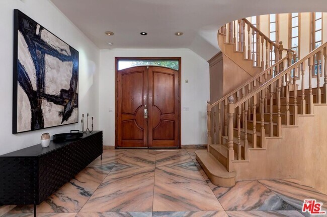 133 S Swall Dr in Beverly Hills, CA - Building Photo - Building Photo