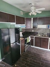 515 Sunset Dr in Orlando, FL - Foto de edificio - Building Photo