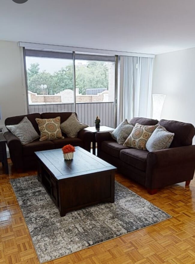 133 Chiswick Rd, Unit 504