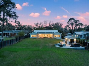 1021 Temple Grove Pl in Winter Garden, FL - Building Photo - Building Photo