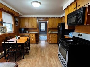 68 Water St-Unit -2R in Quincy, MA - Building Photo - Building Photo