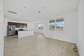 321 Brody Ln in Georgetown, TX - Building Photo - Building Photo