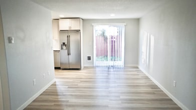 2314 NE Stapleton Rd in Vancouver, WA - Foto de edificio - Building Photo