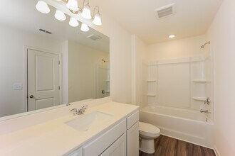 558 Magnolia Cir in Palmetto, GA - Building Photo - Building Photo