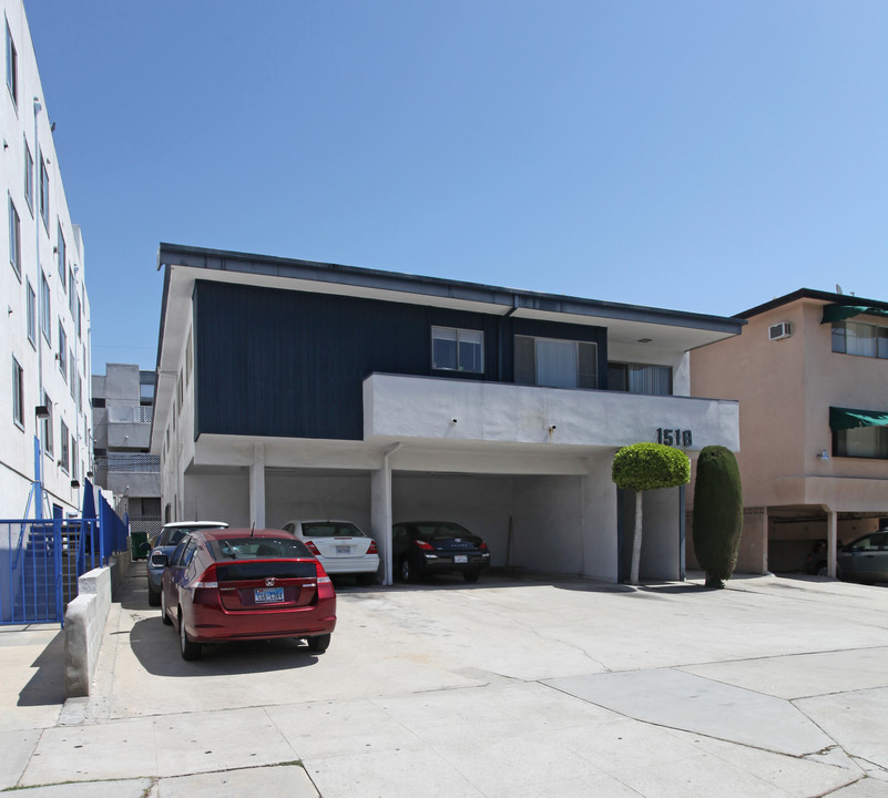 1518 S Wooster St in Los Angeles, CA - Building Photo