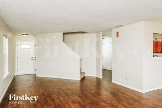 1181 Kenwood Dr in Greenwood, IN - Building Photo - Building Photo