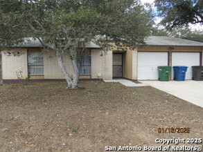 5915 Hidden Boulder St in San Antonio, TX - Building Photo - Building Photo