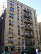 3525 Decatur Ave in Bronx, NY - Foto de edificio - Building Photo