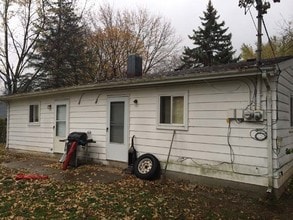 1621-1623 Parkvale Ave in East Lansing, MI - Building Photo - Building Photo