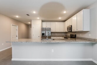 1708 Minnow Ct in Poinciana, FL - Building Photo - Building Photo