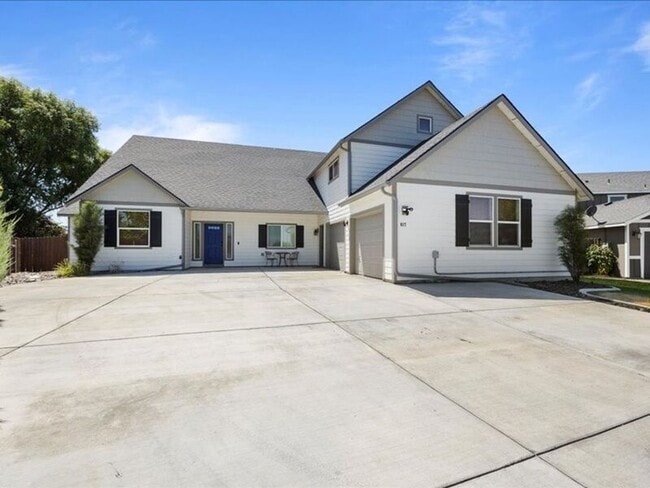 617 Esperanza Ct in Pasco, WA - Building Photo - Building Photo