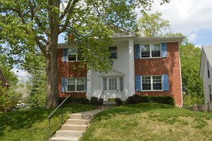 3318 Nash Ave, Unit 2 in Cincinnati, OH - Building Photo