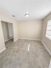 3045 NW 68th St in Miami, FL - Building Photo - Building Photo