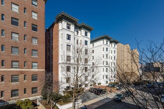 2123 California St NW in Washington, DC - Building Photo - Building Photo