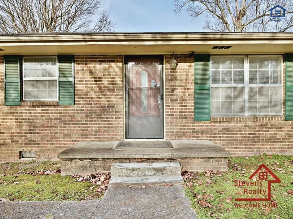4175 Willard Dr in Chattanooga, TN - Building Photo