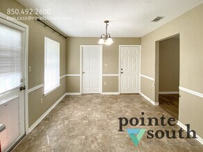 21846 Mahan Dr in Robertsdale, AL - Building Photo - Building Photo