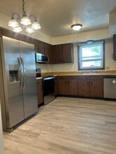 1019-1023 Brookwood Dr in Neenah, WI - Building Photo - Building Photo