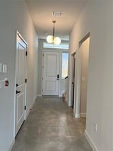1302 Limelight Ln in Pflugerville, TX - Foto de edificio - Building Photo