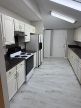 1461 Westdale Ln in Lincolnton, NC - Building Photo - Building Photo
