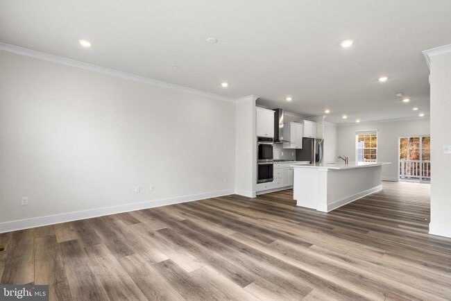 1722 Water Xing Rd in Pikesville, MD - Building Photo - Building Photo