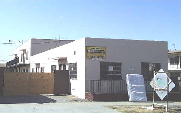 5010-5016 W Washington Blvd in Los Angeles, CA - Building Photo