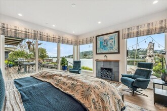 20 Lagoon Rd in Belvedere, CA - Building Photo - Building Photo
