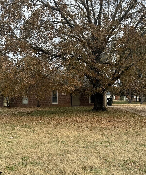 127 Hedge Ln in Huntsville, AL - Building Photo