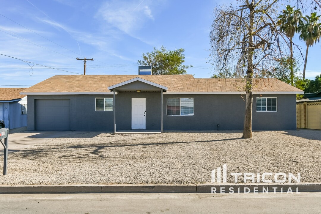 511 N Pecan in Mesa, AZ - Building Photo