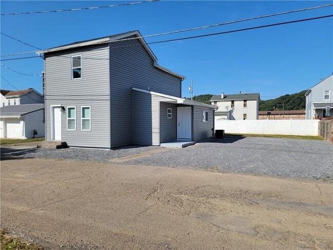 property at 1012 Birch Wy