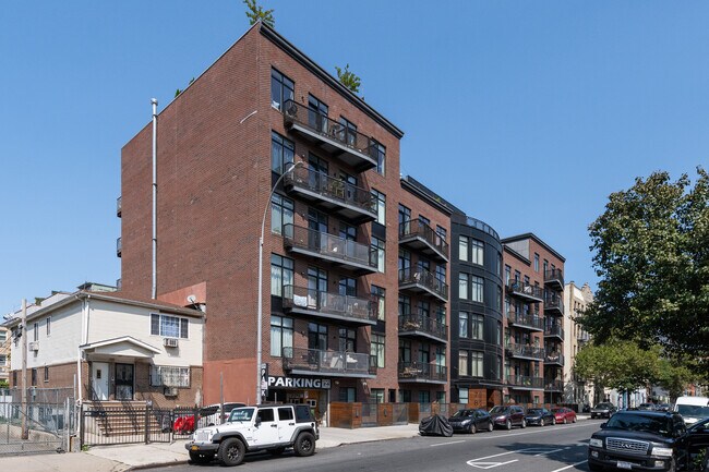 The Atrium in Brooklyn, NY - Foto de edificio - Primary Photo