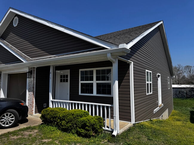 property at 815 Greenwood Dr
