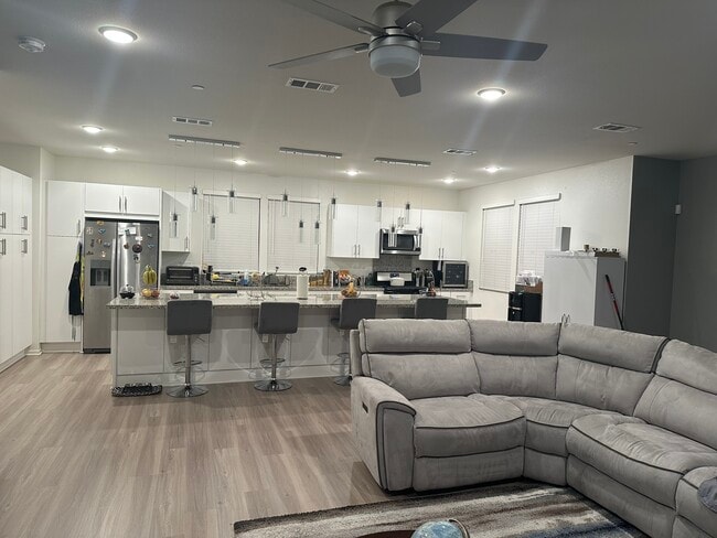 property at 5340 Calle Rockfish