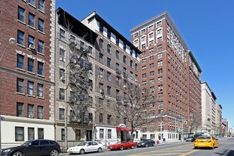 855 West End Ave in New York, NY - Building Photo - Building Photo