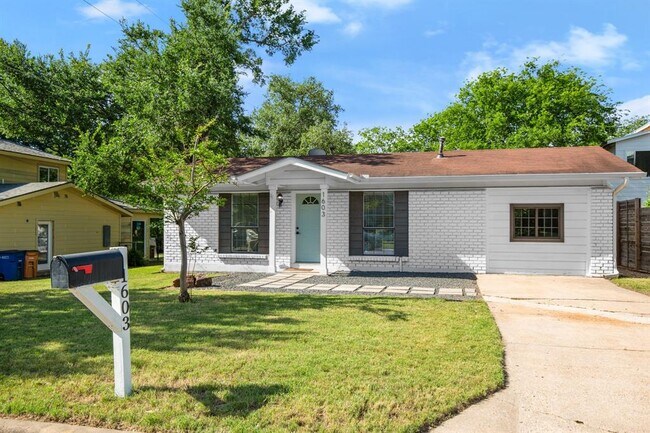 1603 Grayford Dr in Austin, TX - Building Photo - Building Photo