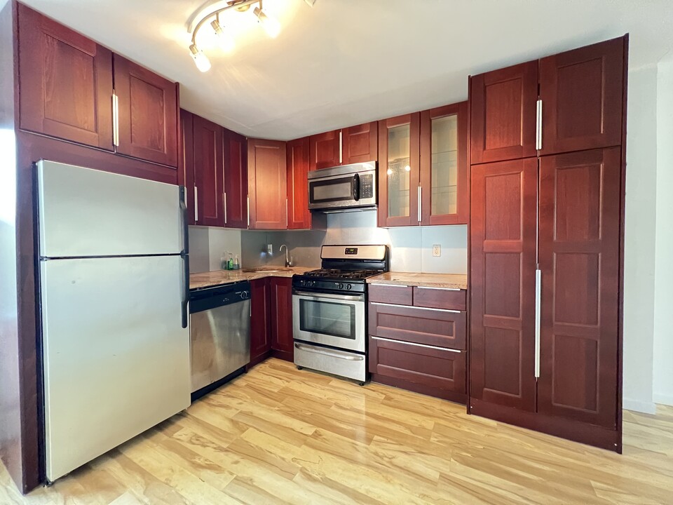 397 1st St in Jersey City, NJ - Building Photo