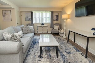 Deer Park Apartments in Randallstown, MD - Building Photo