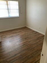 2326 NW 46th St in Lawton, OK - Building Photo - Building Photo