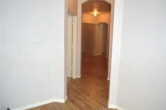 3402 Ashleaf Dr in Carrollton, TX - Building Photo - Building Photo