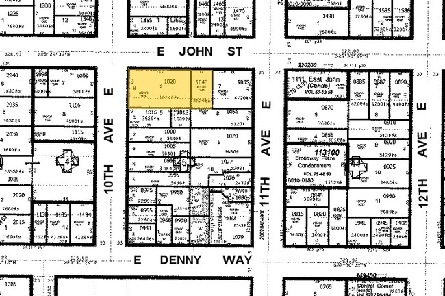 Holiday Apartments in Seattle, WA - Building Photo - Building Photo
