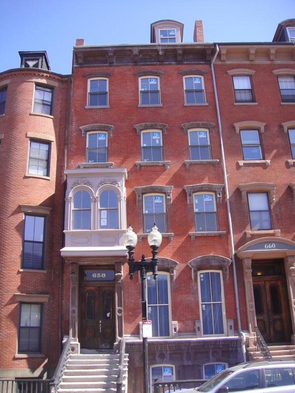 608 Massachusetts Ave, Unit 6 in Boston, MA - Foto de edificio - Building Photo