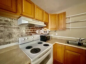 2300 Beaver Ave in Des Moines, IA - Building Photo - Building Photo